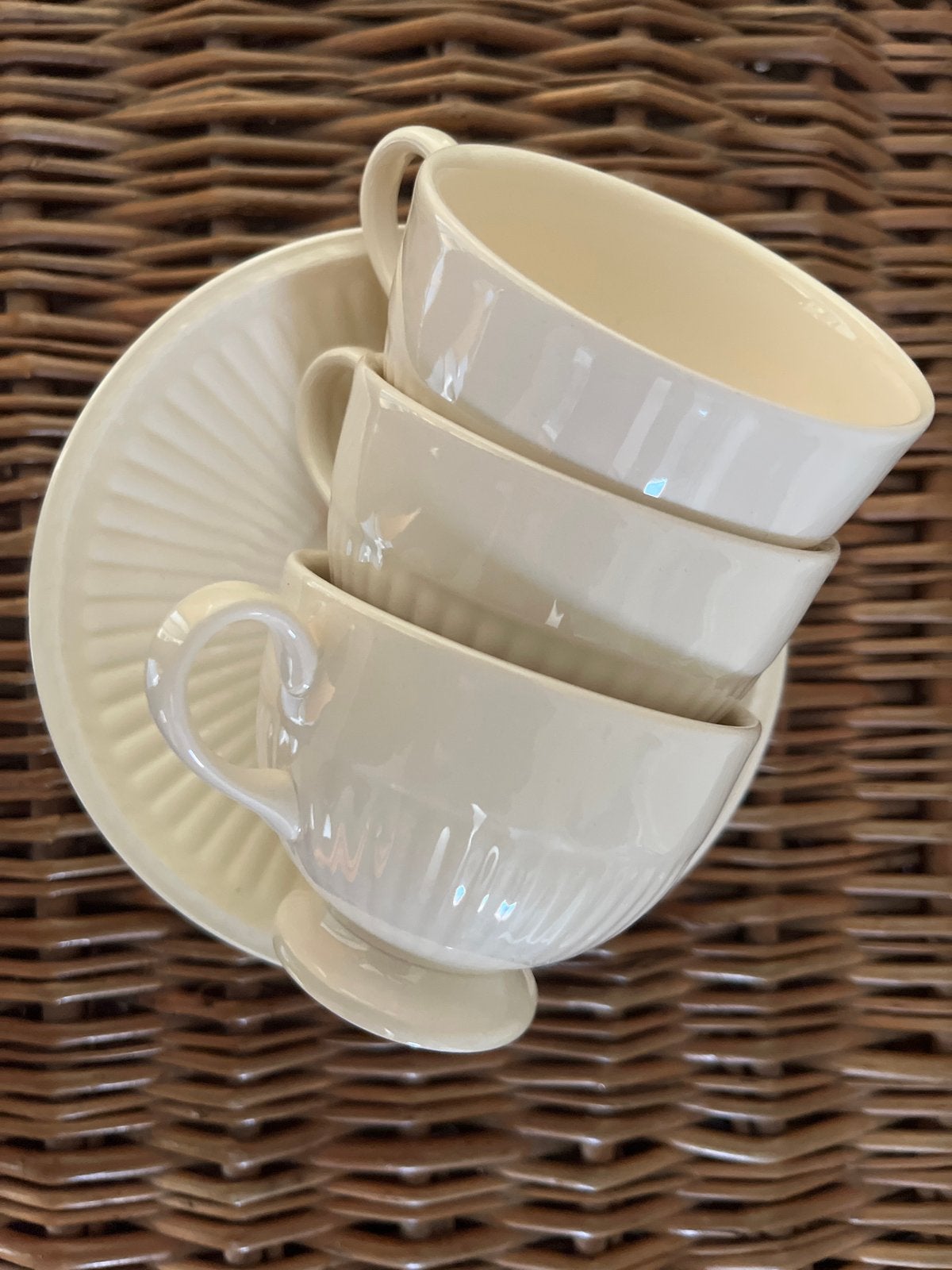 Set van 3 wedgwood kopjes met schotel, Ophalen of Verzenden