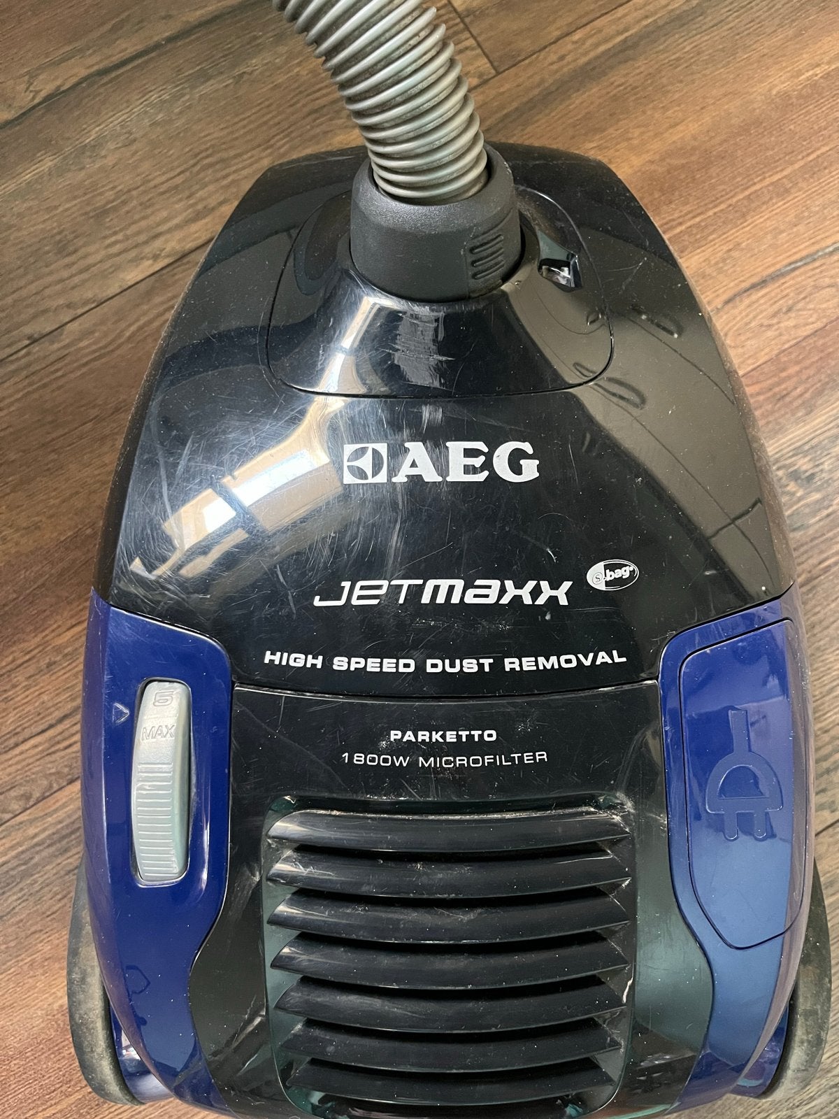 AEG JetMaxx stofzuiger - Werkt goed, zonder mondstuk, Gebruikt, 1600 tot 2000 watt, AEG, Ophalen