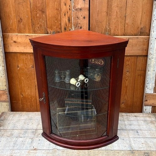 Vitrine kastje sier hoek pronk Engeland origineel 66 cm hoog, Huis en Inrichting, Kasten | Vitrinekasten, Ophalen, Glas, 50 tot 100 cm