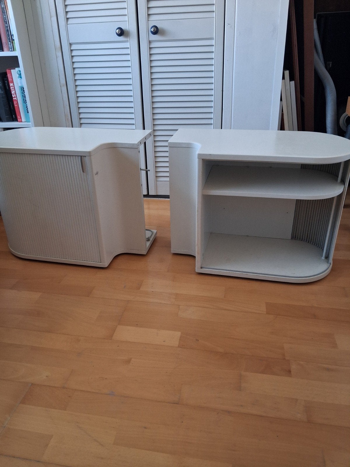 Auping Auronde  nachtkastjes, Ophalen, Gebruikt, Minder dan 45 cm