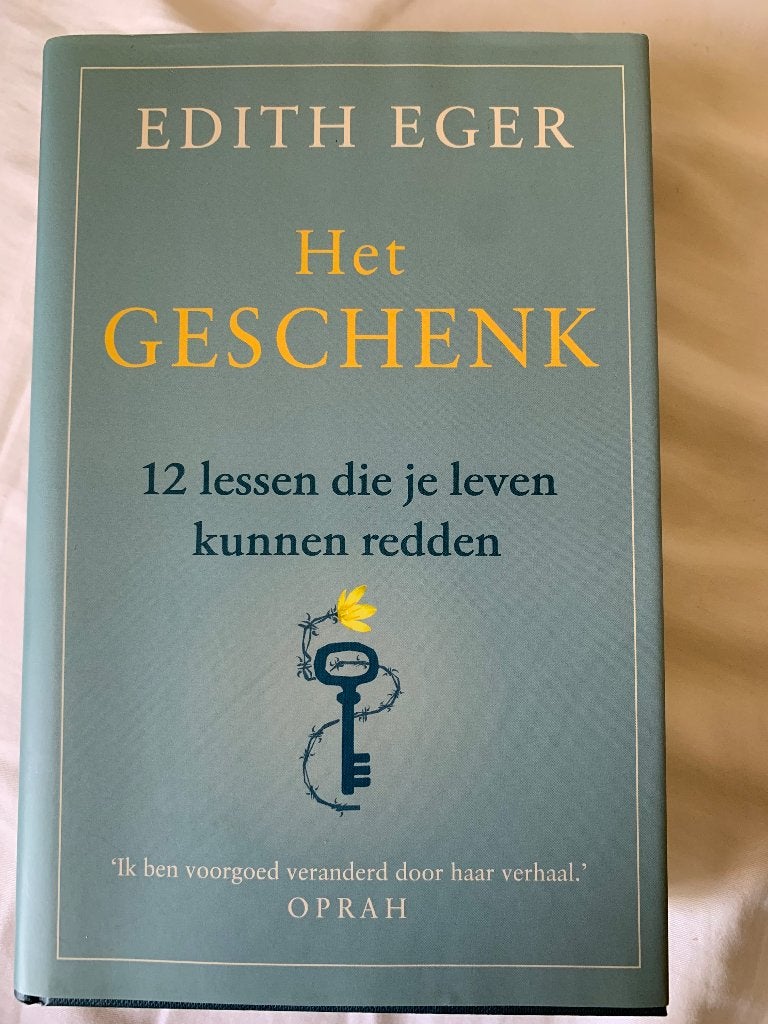 Boek Edith Eger: Het geschenk, Ophalen of Verzenden, Zo goed als nieuw