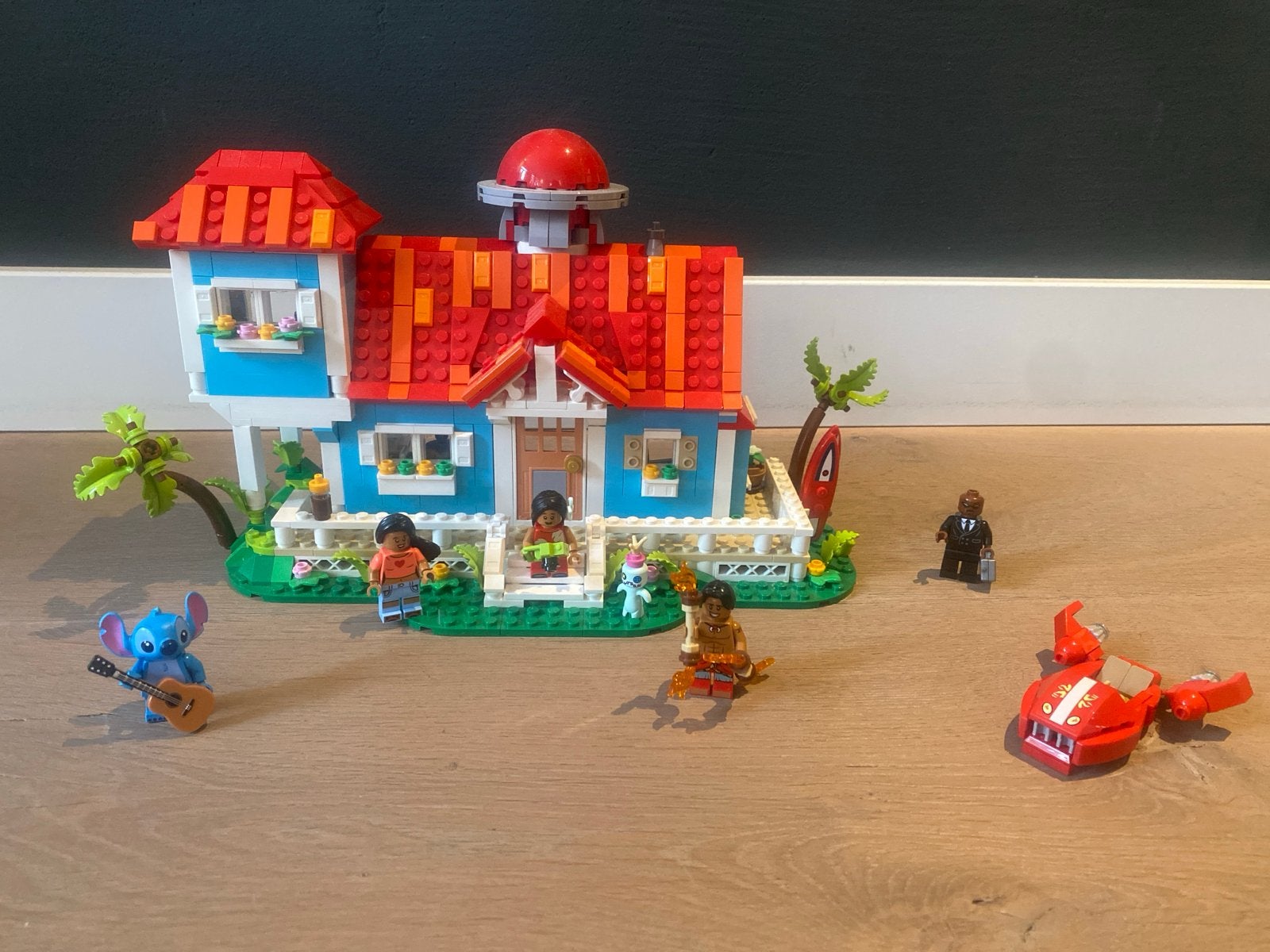 Lego Disney Lilo & Stitch Strandhuis 43232, Ophalen of Verzenden, Zo goed als nieuw, Overige merken