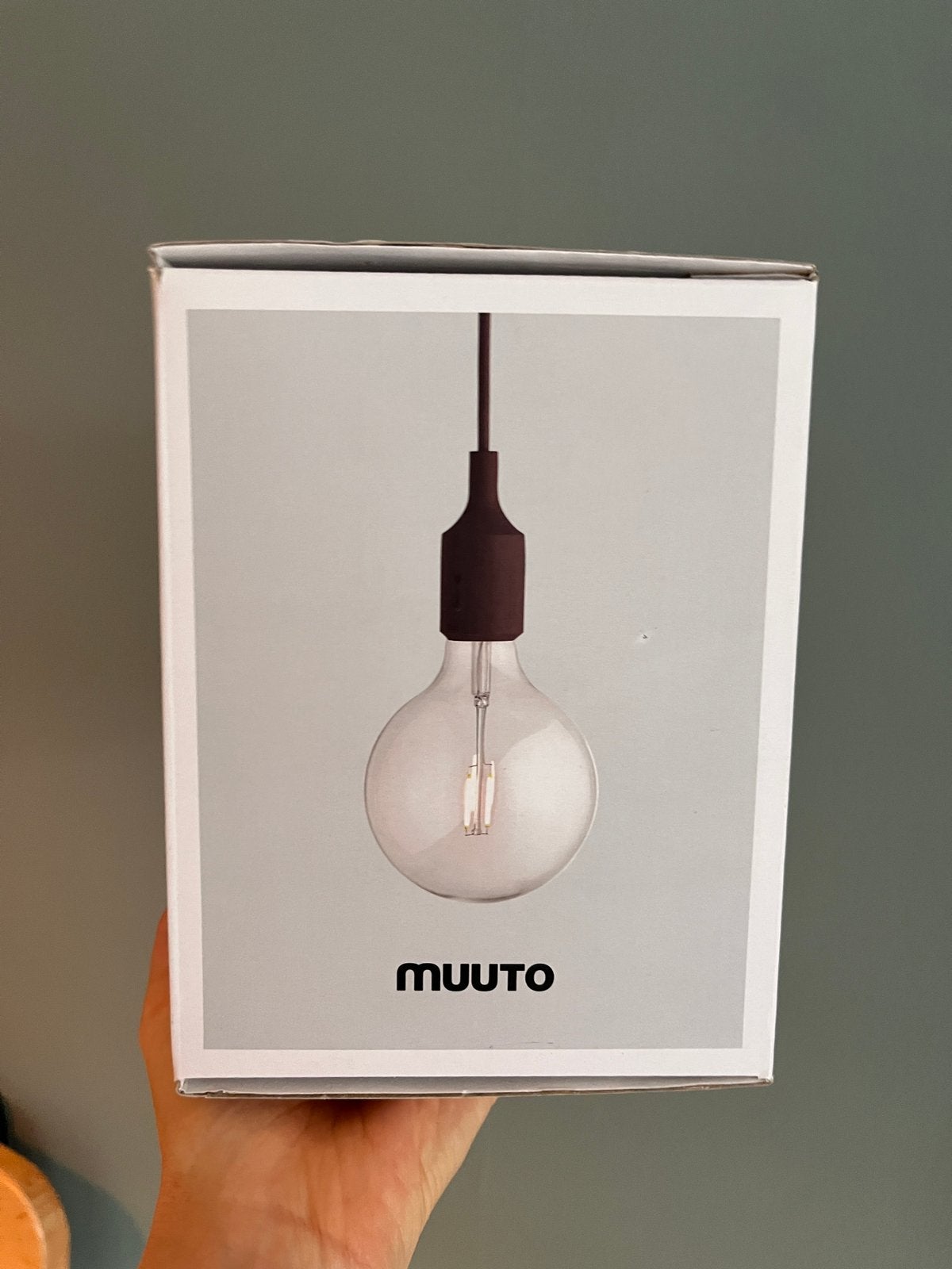 Muuto pendant lamp burgundy 2 stuks NIEUW, Huis en Inrichting, Ophalen of Verzenden, Nieuw, E27 (groot)