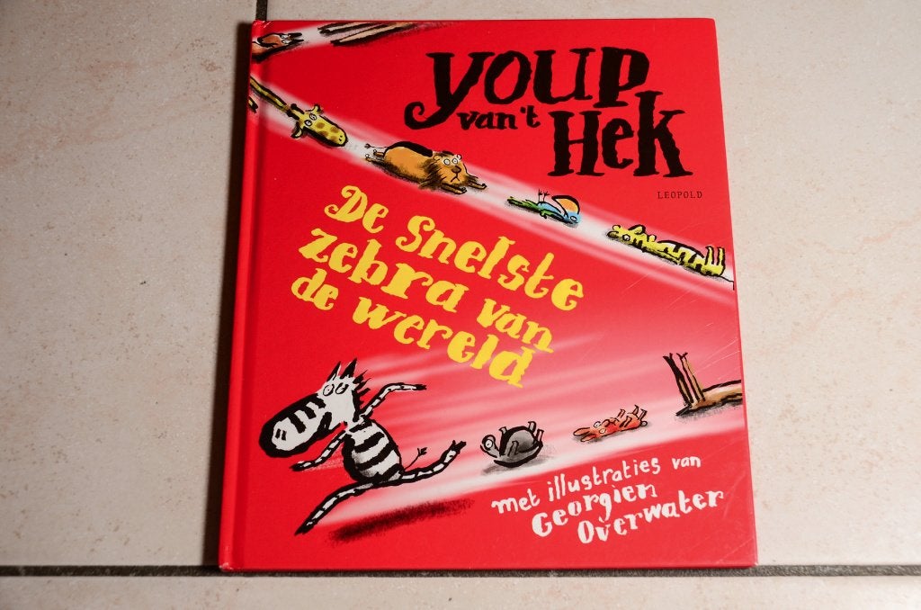 De Snelste zebra van de wereld / Youp van 't Hek, Fictie algemeen, Jongen of Meisje, Ophalen of Verzenden, Zo goed als nieuw