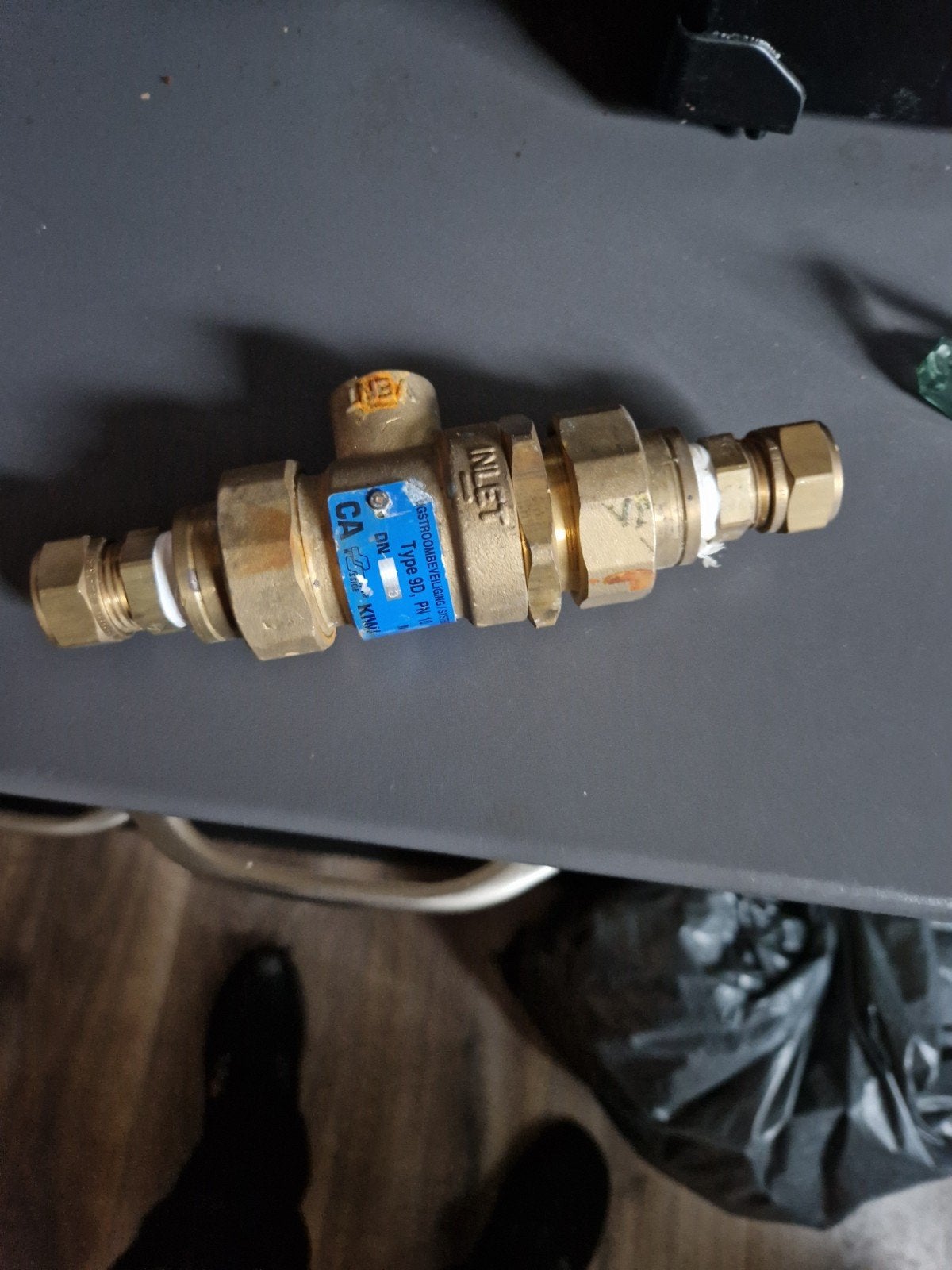 Gas terugslag, Ophalen of Verzenden