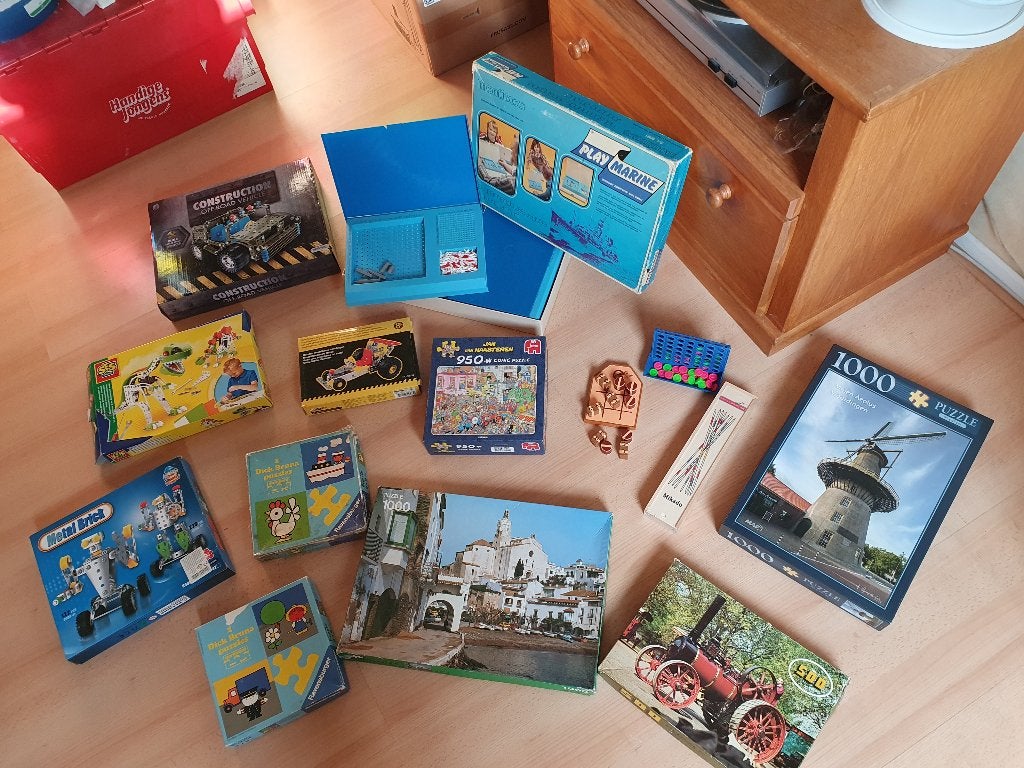 diversen spelletjes, puzzels en speelgoed, Kinderen en Baby's, Ophalen of Verzenden, 10 tot 50 stukjes, Zo goed als nieuw
