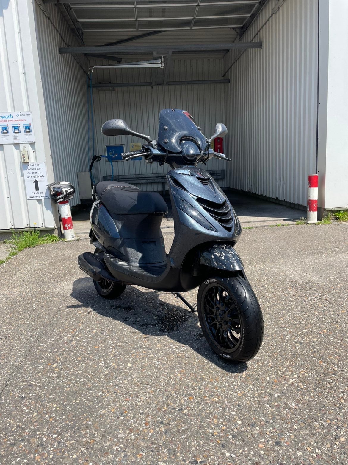 Piaggio zip 125 cc met wok, Fietsen en Brommers, Ophalen, Zo goed als nieuw, Benzine, Zip