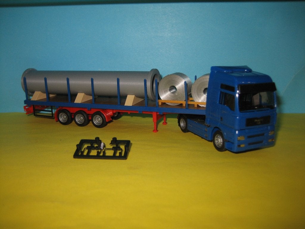 Rungen oplegger  met MAN truck in blauw met lading AWM, Ophalen of Verzenden, Nieuw, Bus of Vrachtwagen, AWM