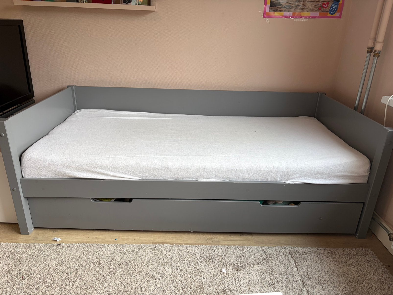 Eenpersoonsbed van WOOOD inclusief lade leemgrijs, 85 tot 100 cm, Gebruikt, 180 cm of meer, Ophalen