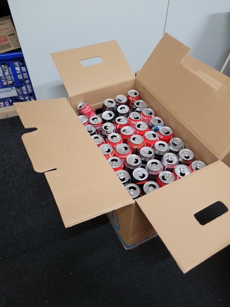 Verzameling coca-cola blikjes, flesjes, glazen, Verzamelen, Merken en Reclamevoorwerpen, Gebruikt, Ophalen of Verzenden
