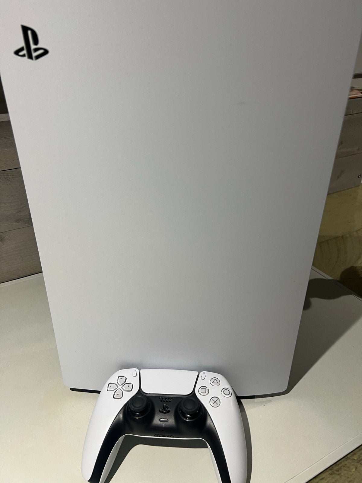 Sony PlayStation 5 digitaal Edition met controller, Spelcomputers en Games, Spelcomputers | Sony PlayStation 5, .., Gebruikt, Playstation 5