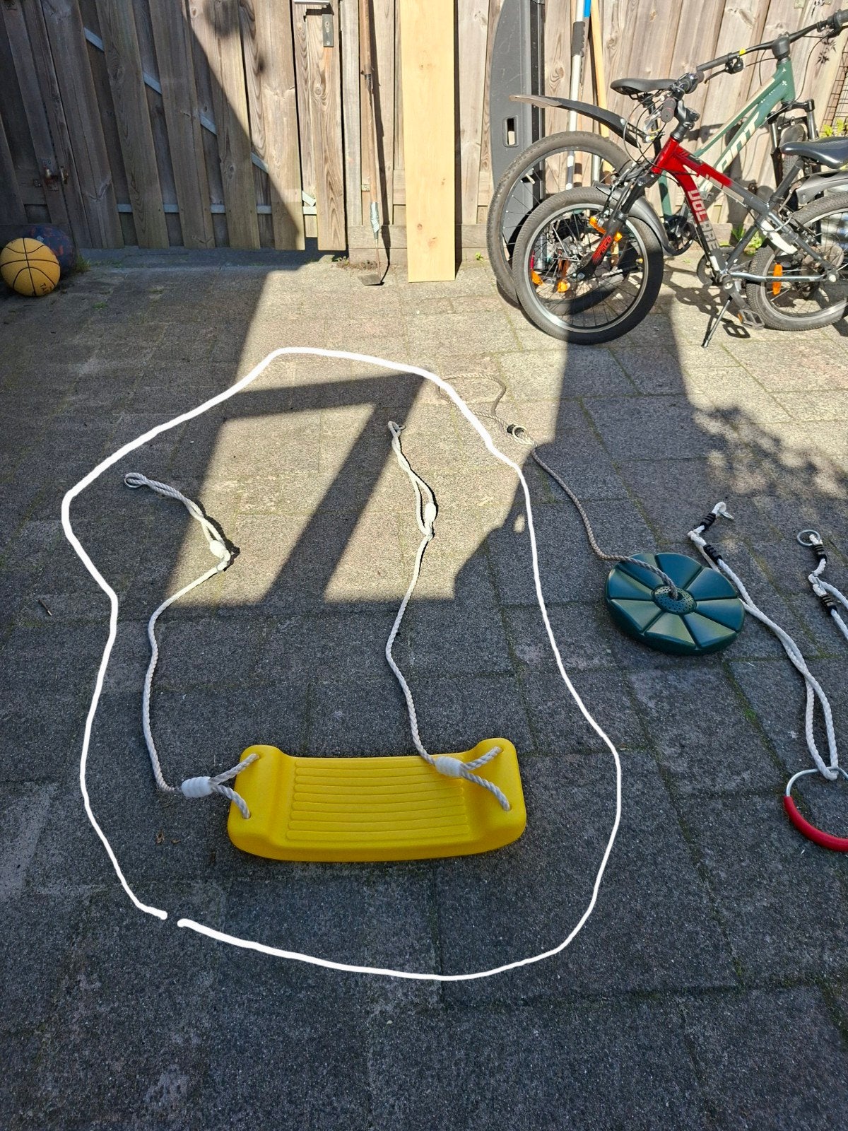 Schommelzitje, schotel en ringen voor speeltoestel, Ophalen, Gebruikt, Schommel