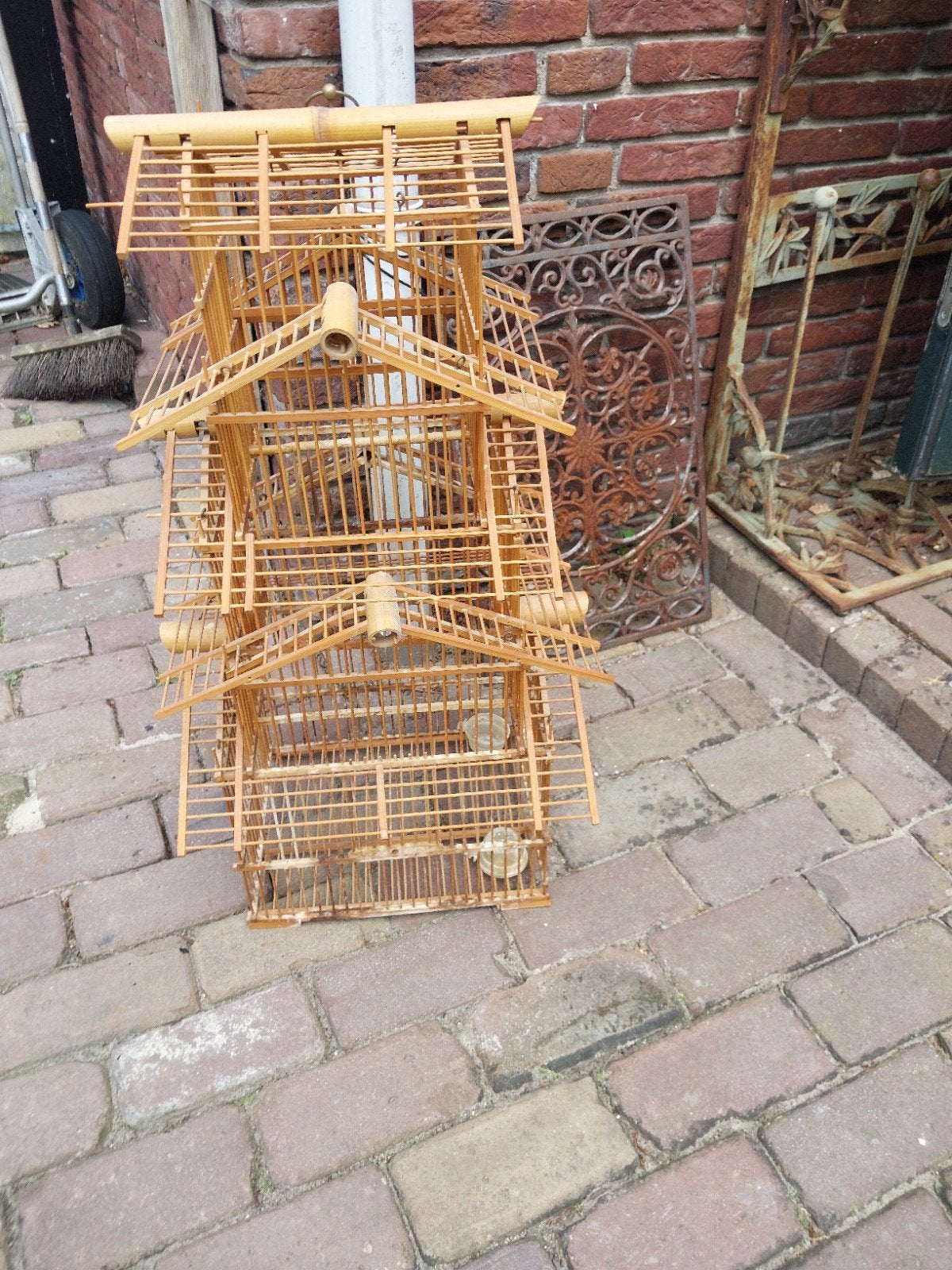Vogelhuisje, Ophalen