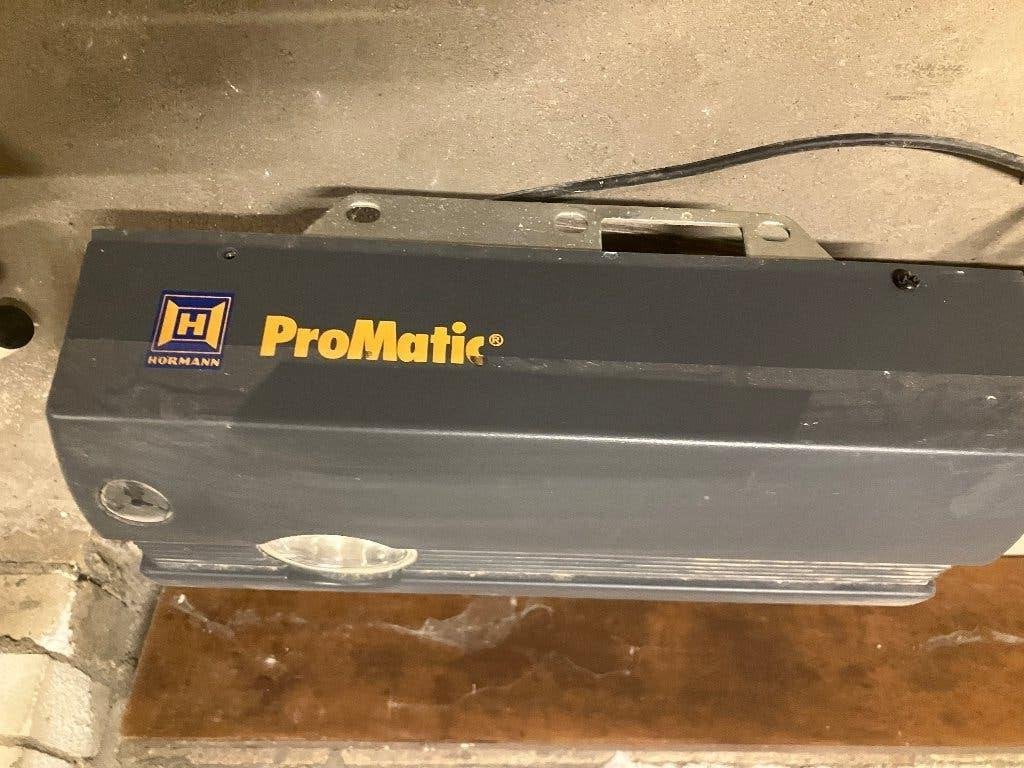 Hörmann ProMatic garagedeuropener, Ophalen, Gebruikt, 120 cm of meer, Garagedeur