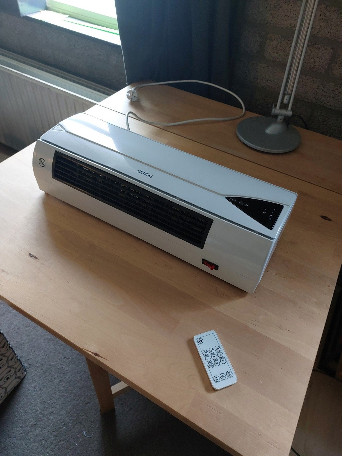 Ophangbare verwarming met afstandsbediening, Ophalen, 30 tot 80 cm, Radiator, Minder dan 60 cm