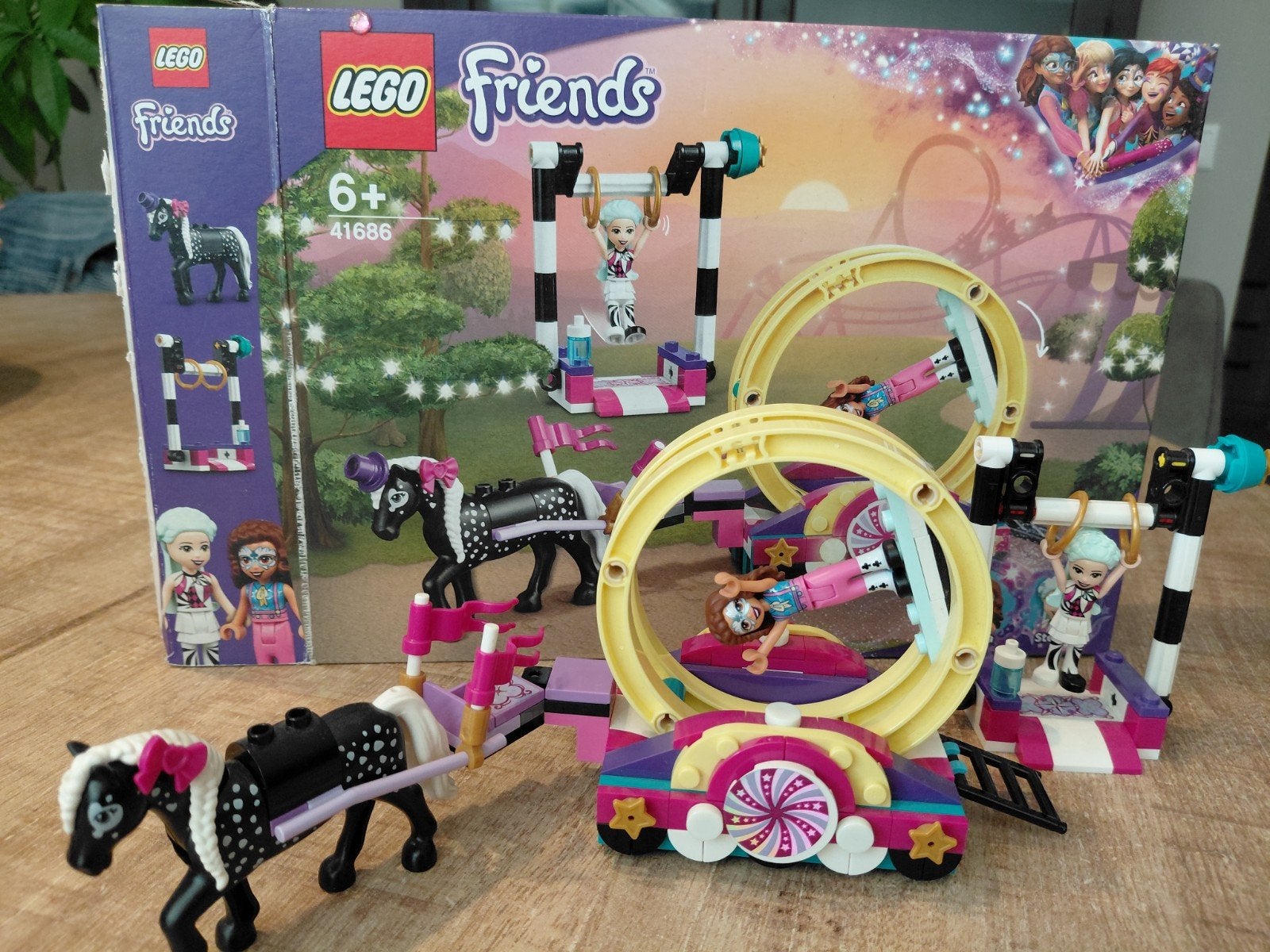 lego Friends 41686 magische acrobatiek, Ophalen of Verzenden, Zo goed als nieuw
