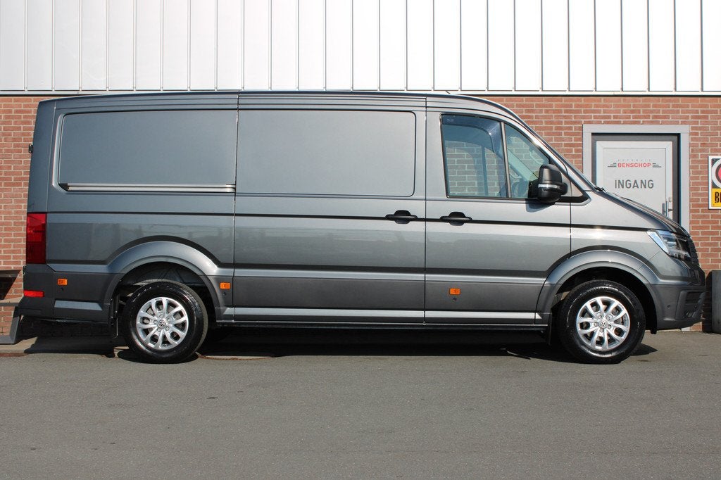 Volkswagen Crafter 35 2.0 TDI 177PK L3H2 4Motion |LED|TREKHA, Automaat, Stof, Gebruikt, Zwart