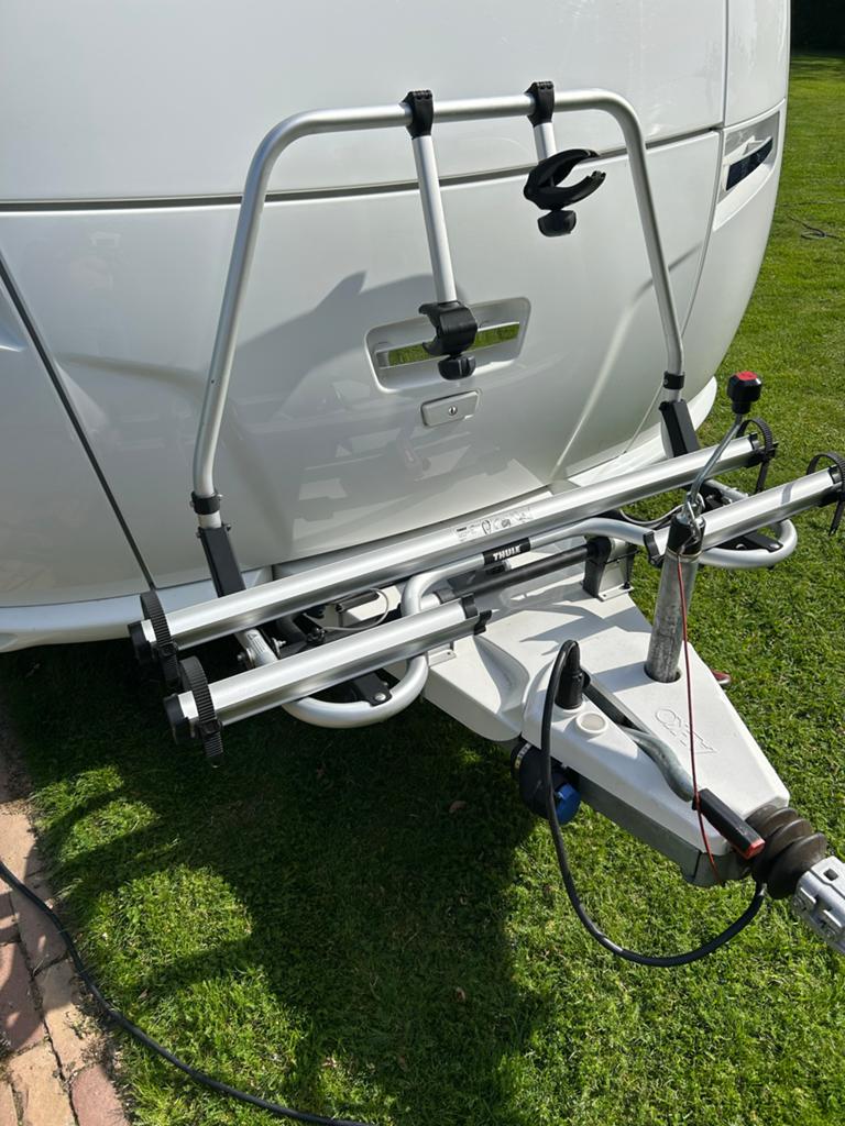 Thule Superb SV Fietsendrager voor Caravan (2 fietsen), Ophalen, Brede banden, Zo goed als nieuw, 2 fietsen