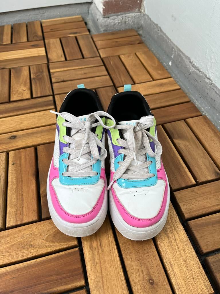 Skechers meisjes sneakers maat 35, Meisje, Sportschoenen, Ophalen of Verzenden, Zo goed als nieuw