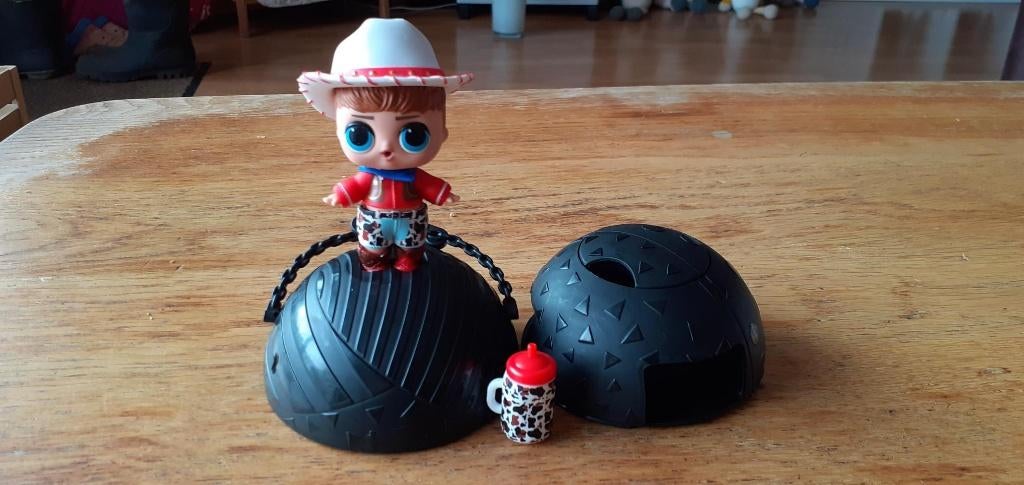 lol surprise boy cowboy, Ophalen of Verzenden, Zo goed als nieuw, Overige typen