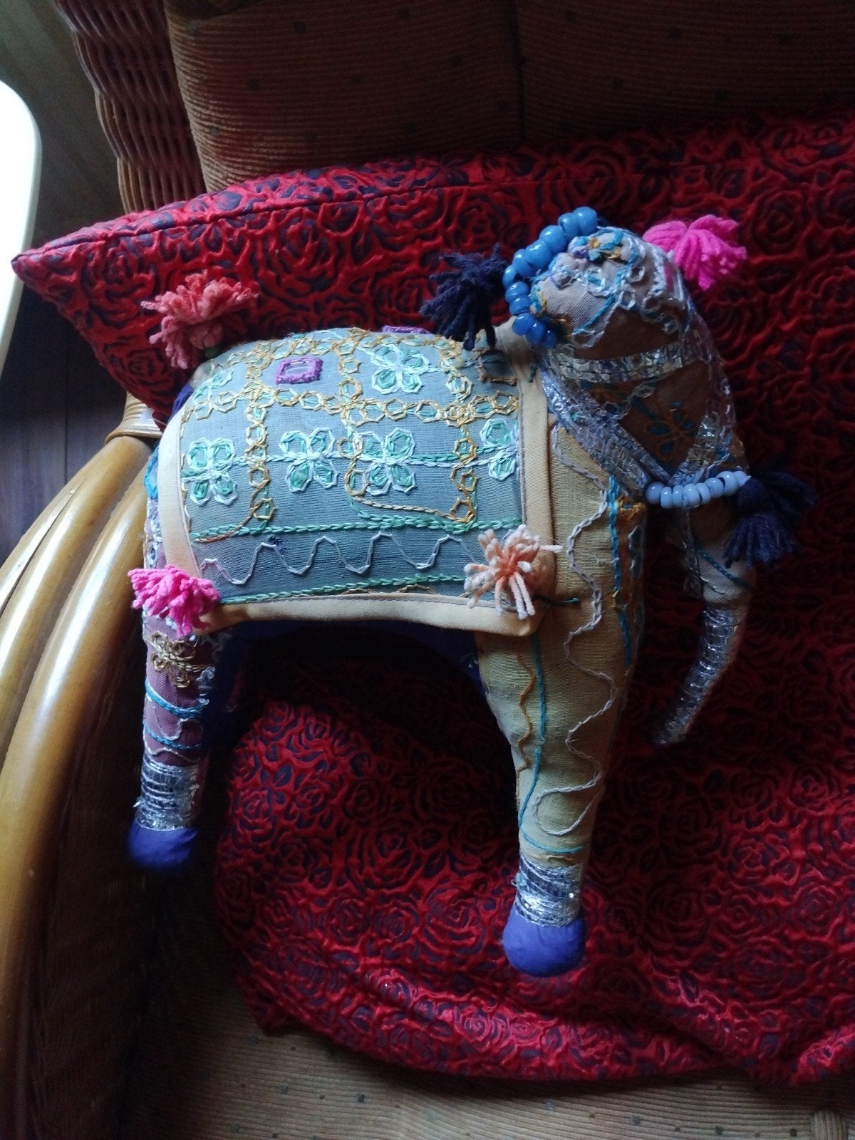 Decoratieve Indiase Olifant - Handgemaakt Textiel, Ophalen of Verzenden, Zo goed als nieuw, Wild dier, Beeldje of Figuurtje