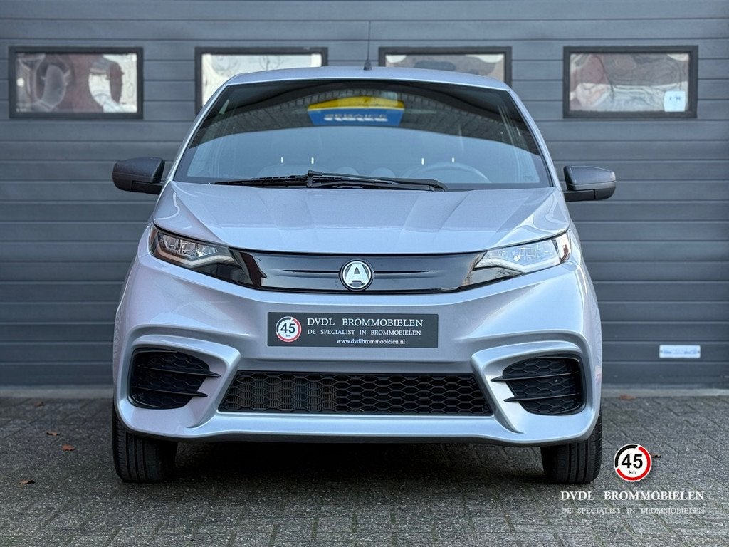 Aixam Coupé Premium Brommobiel 2024 1e eig 22dkm NIEUWSTAAT, Diversen, Brommobielen en Scootmobielen, Overige merken, Gebruikt