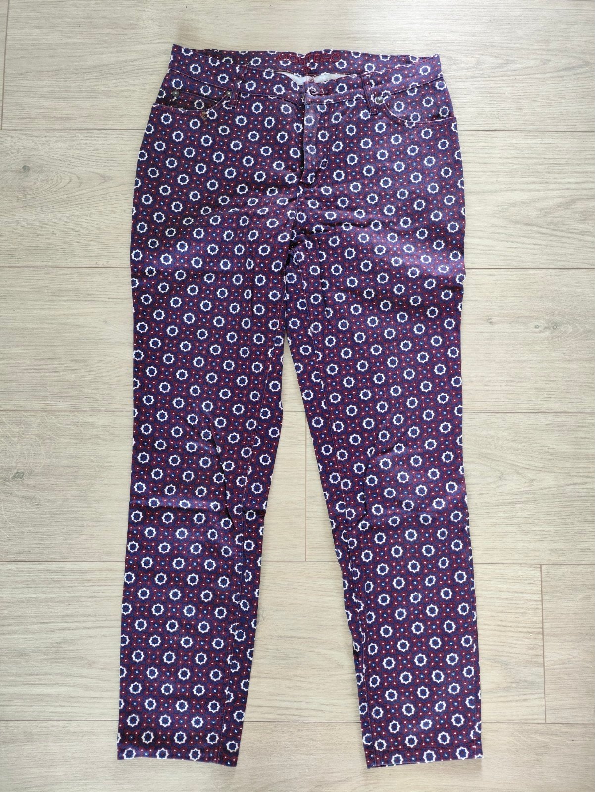Mooie Montego pantalon maat 36 (valt ruim), Montego, Ophalen of Verzenden, Gedragen, Maat 36 (S)