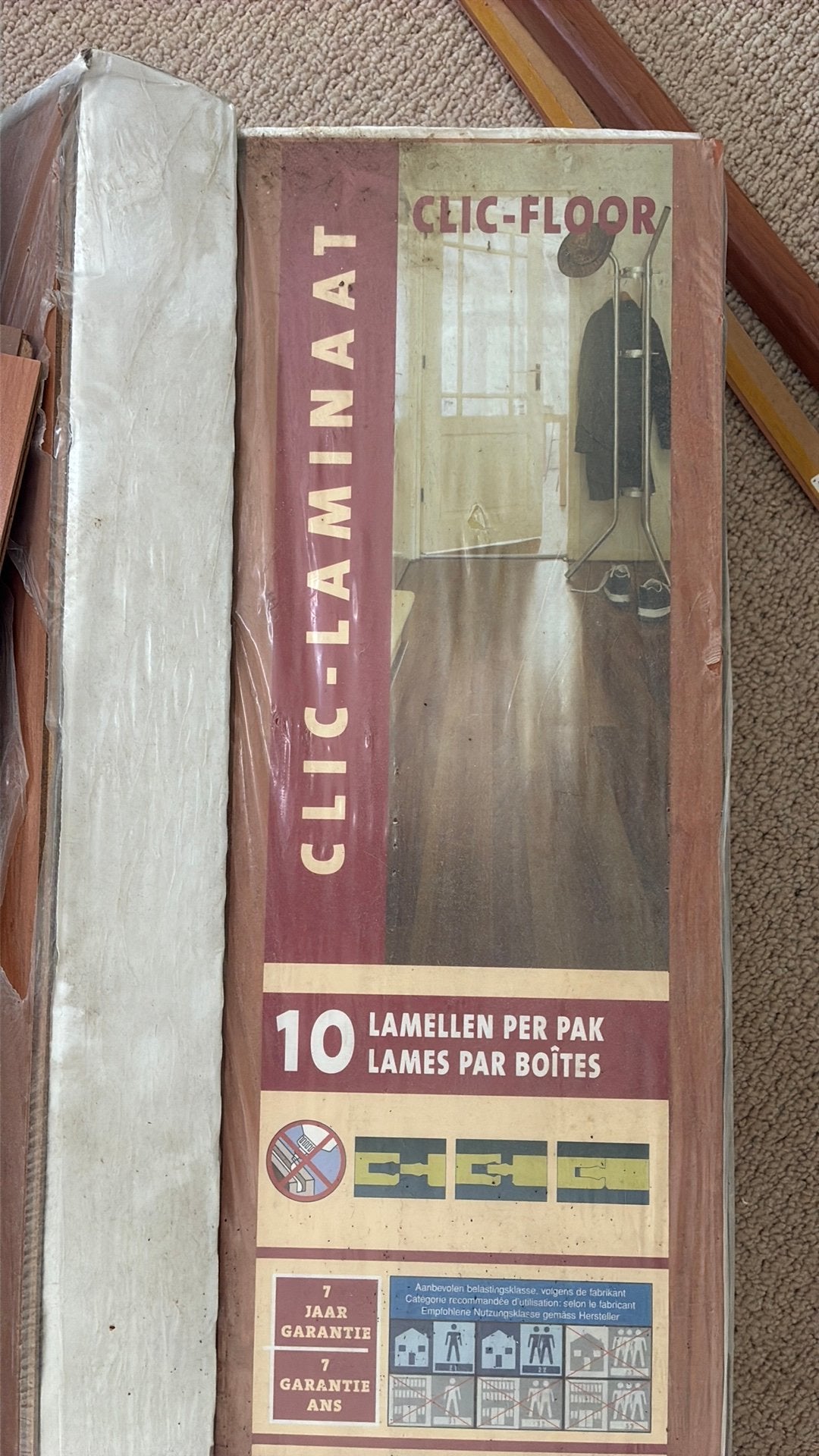 Gratis laminaat vloer, Ophalen, 50 tot 150 cm, Zo goed als nieuw, 10 m² of meer