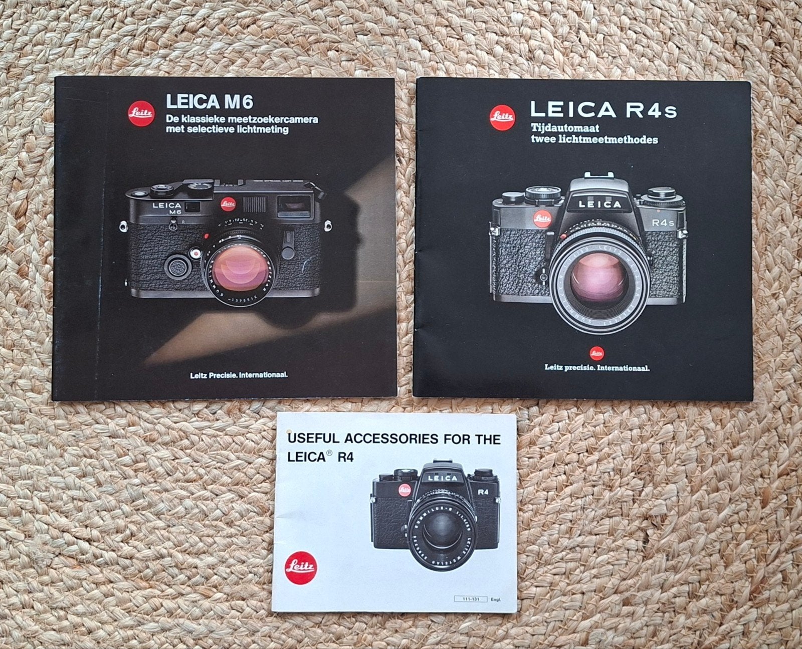 Leica M6, R4s en R4 accessoires fabrieksbrochures, Ophalen of Verzenden, Zo goed als nieuw, Spiegelreflex, Leica