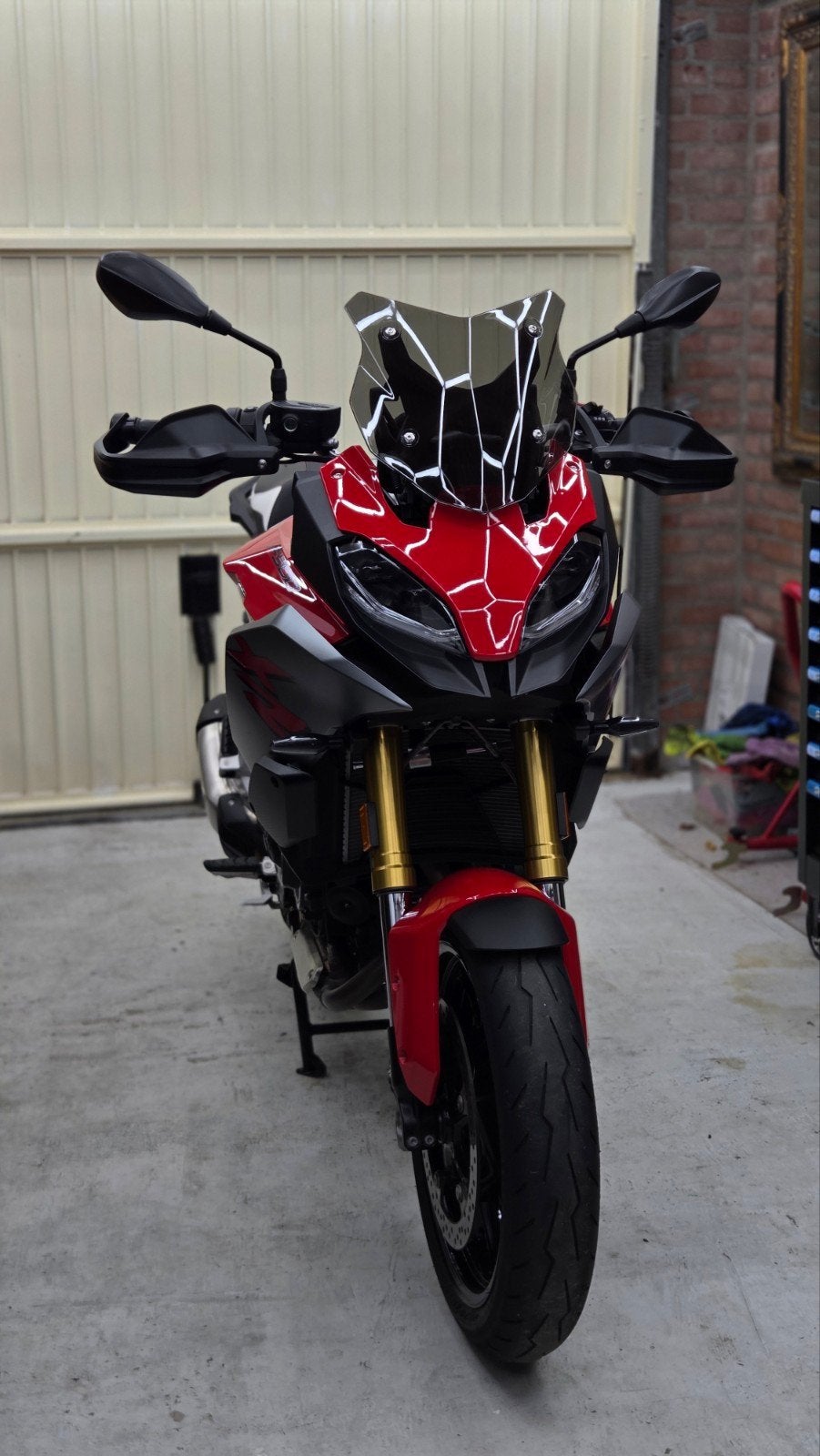BMW F900 XR A2/35kw (vol vermogen), Motoren, 2 cilinders, Handvatverwarming, Gebruikt, 900 cc