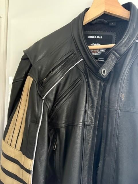 HD motor jas zwart leer maat L, Motoren, Heren, Jas | leer, Harley Davidson, Ophalen of Verzenden