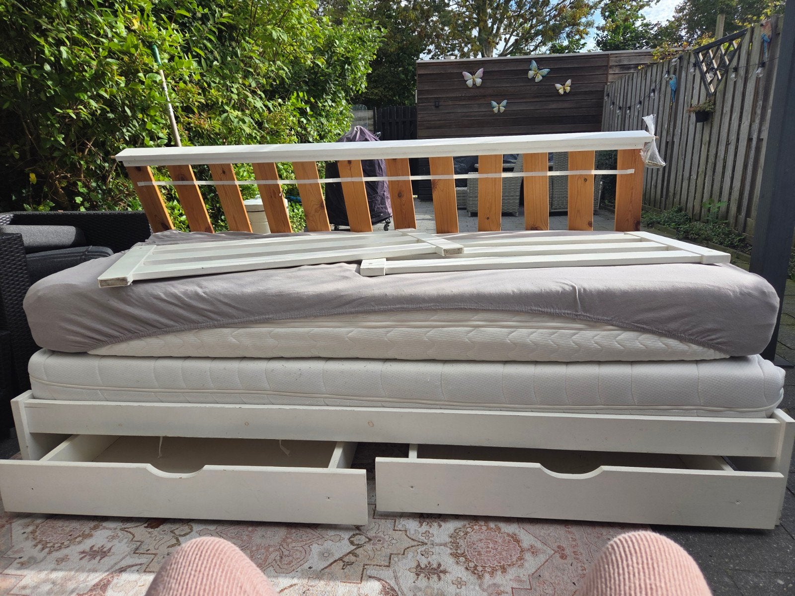 Gebruikt bed met uitschuifbaar onderbed en opberglades, Ophalen, Gebruikt, Eenpersoons, Wit