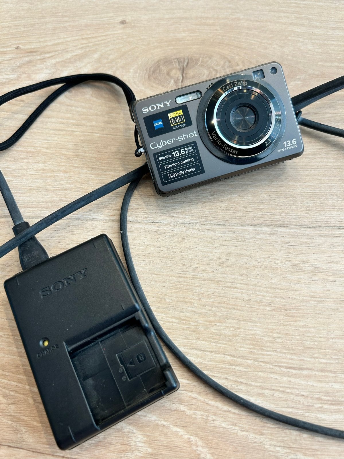 Sony Cyber-shot DSC-W300 Digitale Compactcamera, Gebruikt, Verzenden, Oplader, Beeldstabilisatie