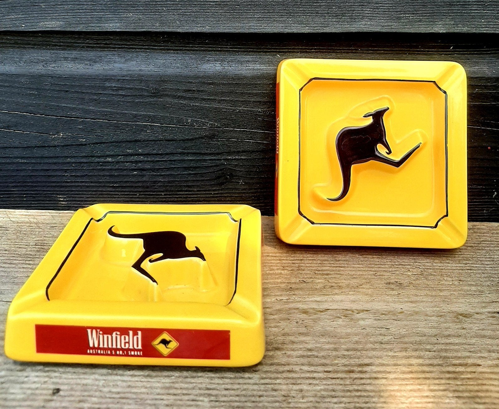 WINFIELD - Vintage Asbak - (Retro / Australische Tabak), Ophalen of Verzenden, Gebruikt, Asbak