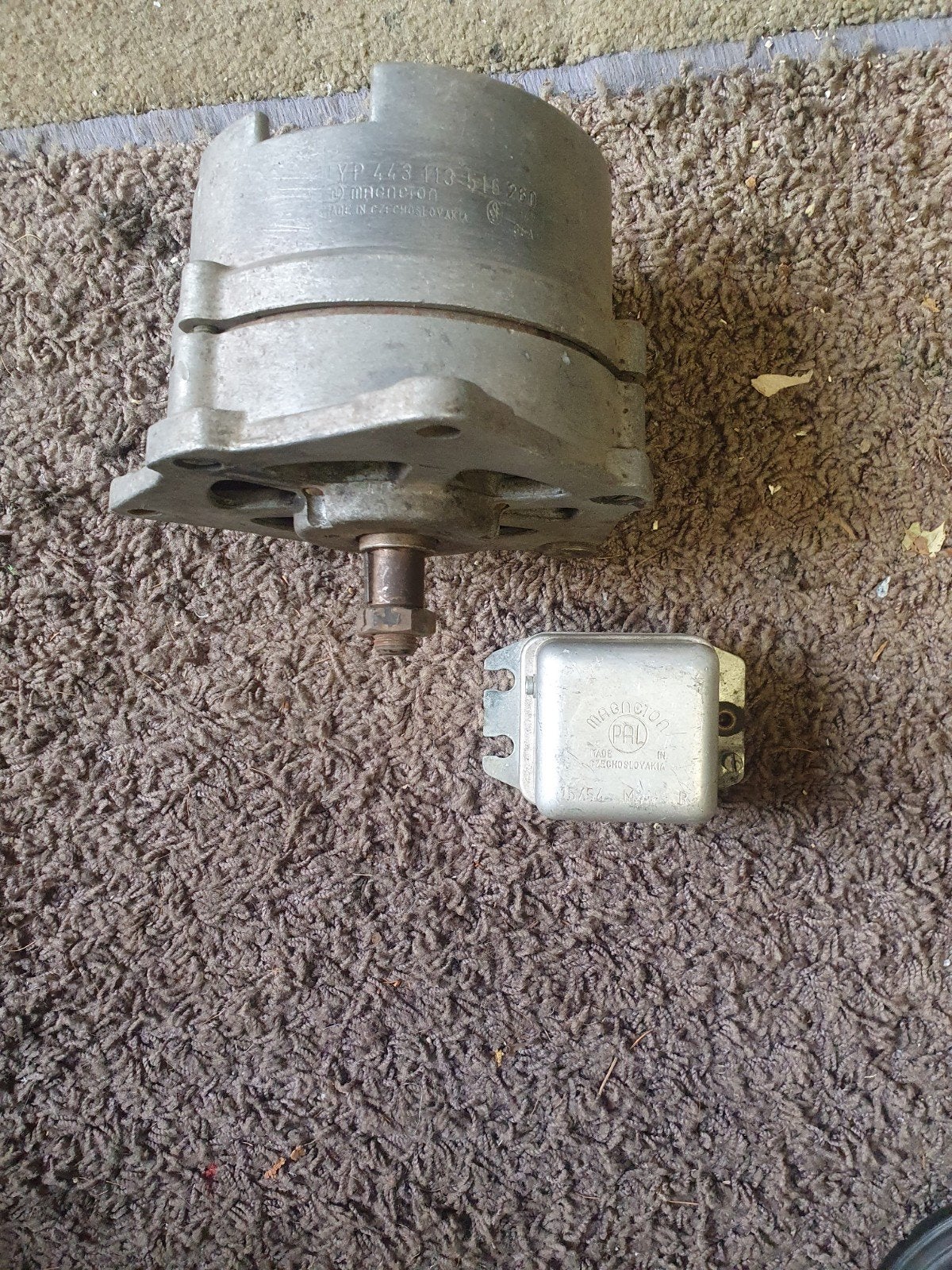 Magneton PAL Dynamo 14V 35A met regelaar, Ophalen of Verzenden, Gebruikt, Oldtimer onderdelen