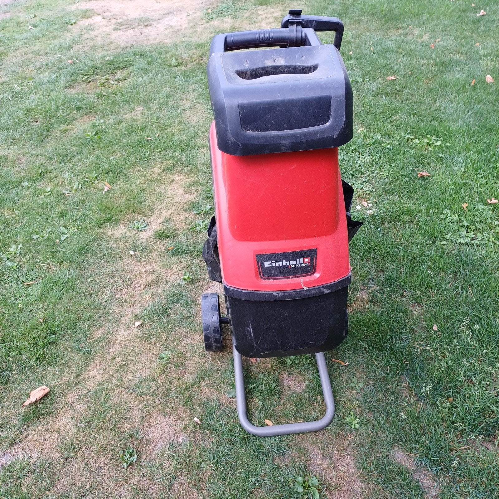 Einhell takken versnipperaars, Ophalen