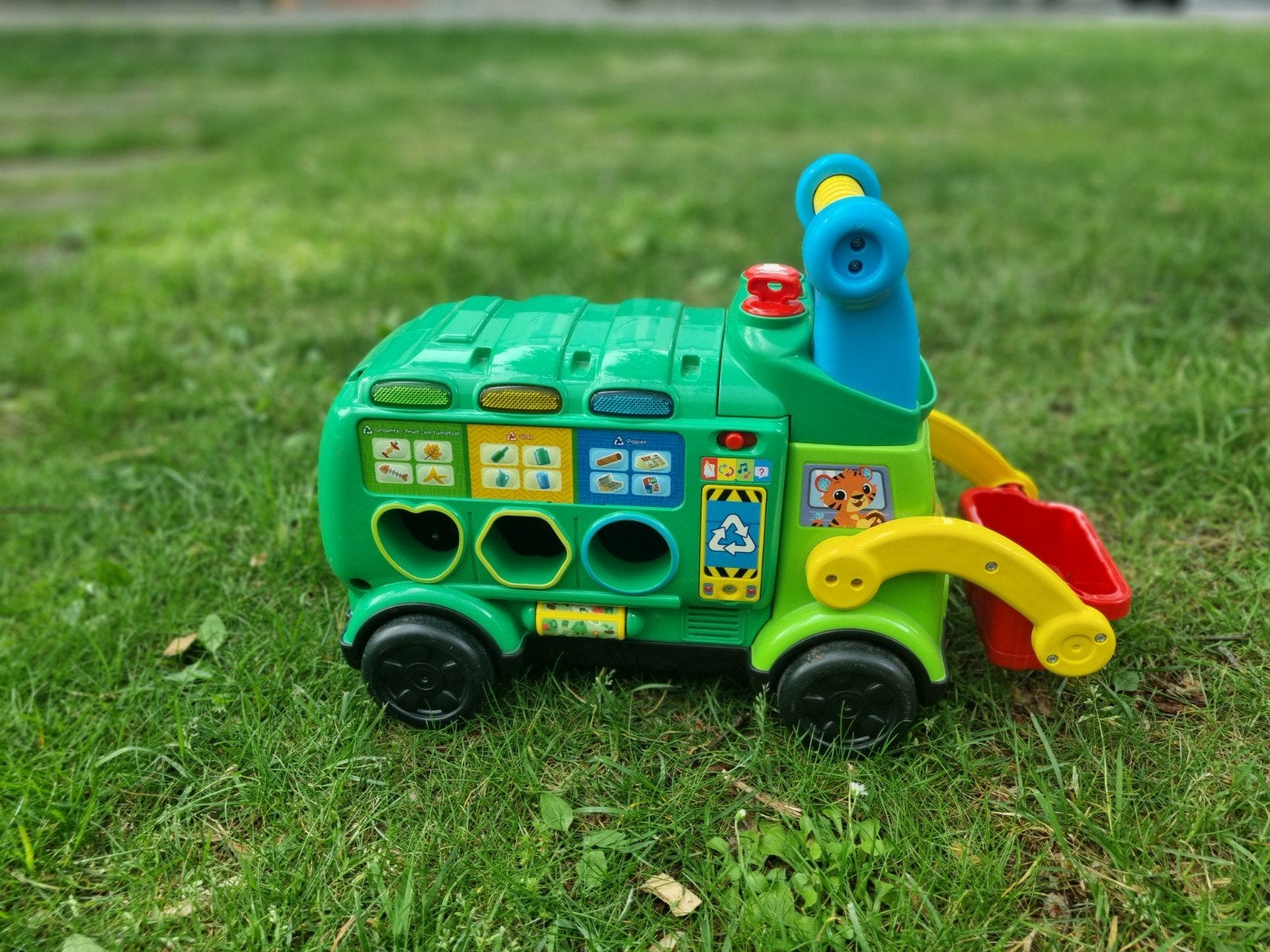 VTech Loopauto Vuilniswagen - Batterij nodig, vormen missen, Kinderen en Baby's, Ophalen, Gebruikt