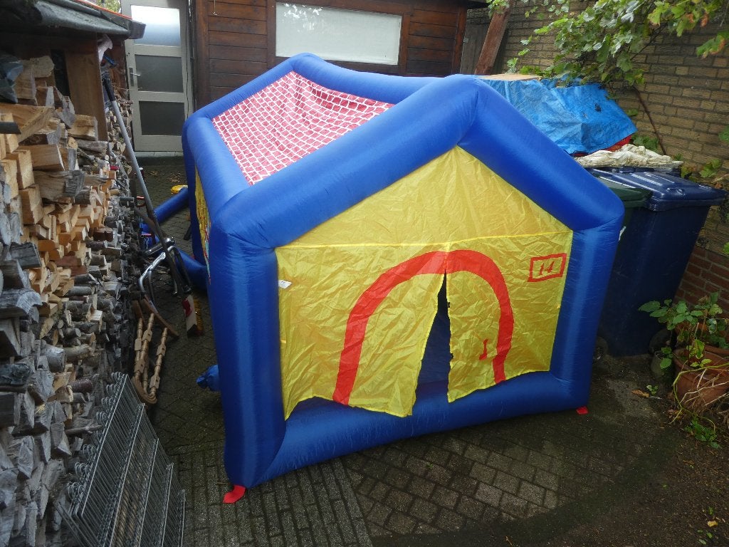 opblaasbaar speelhuisje, Kinderen en Baby's, Ophalen of Verzenden, Zo goed als nieuw, Plastic