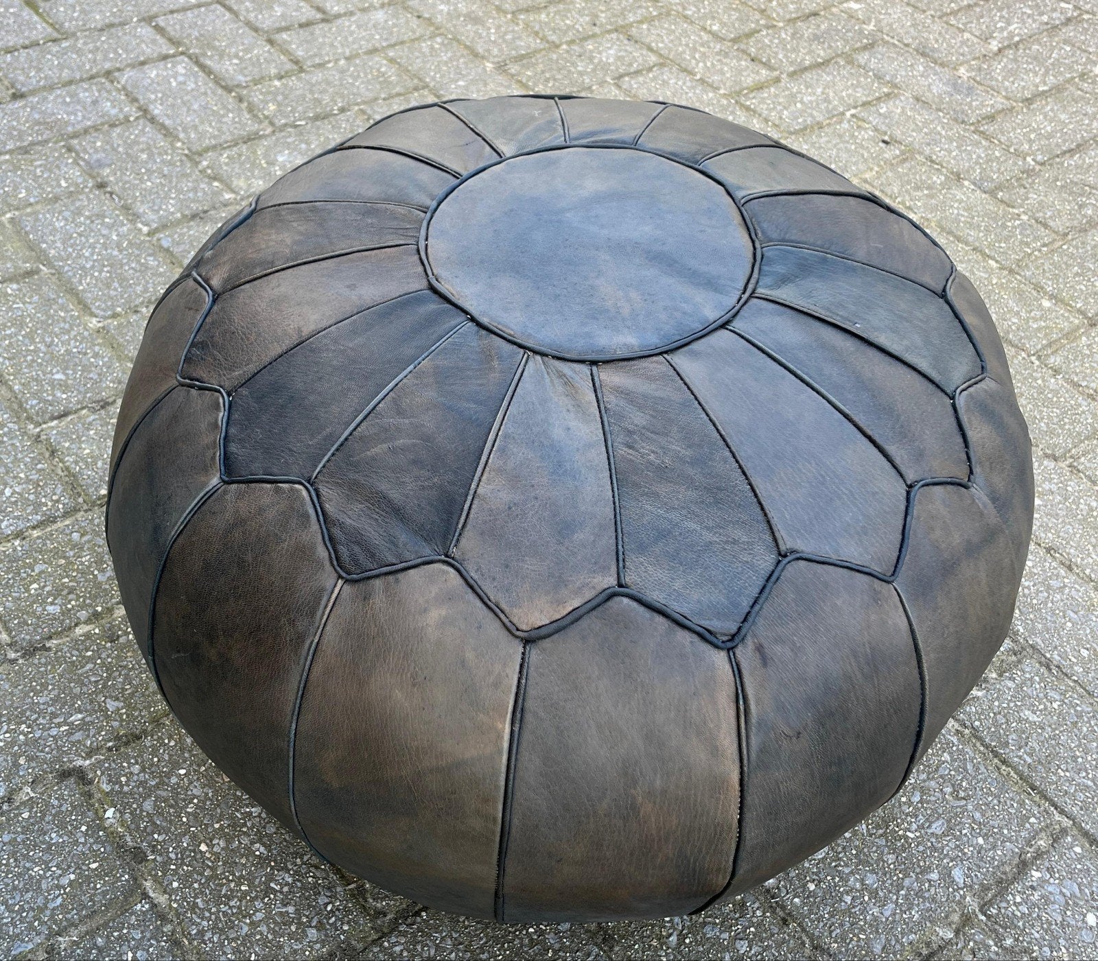 nieuwe Marokkaanse handgemaakte leren poef, gevuld, Minder dan 50 cm, Rond, Nieuw, Ophalen of Verzenden