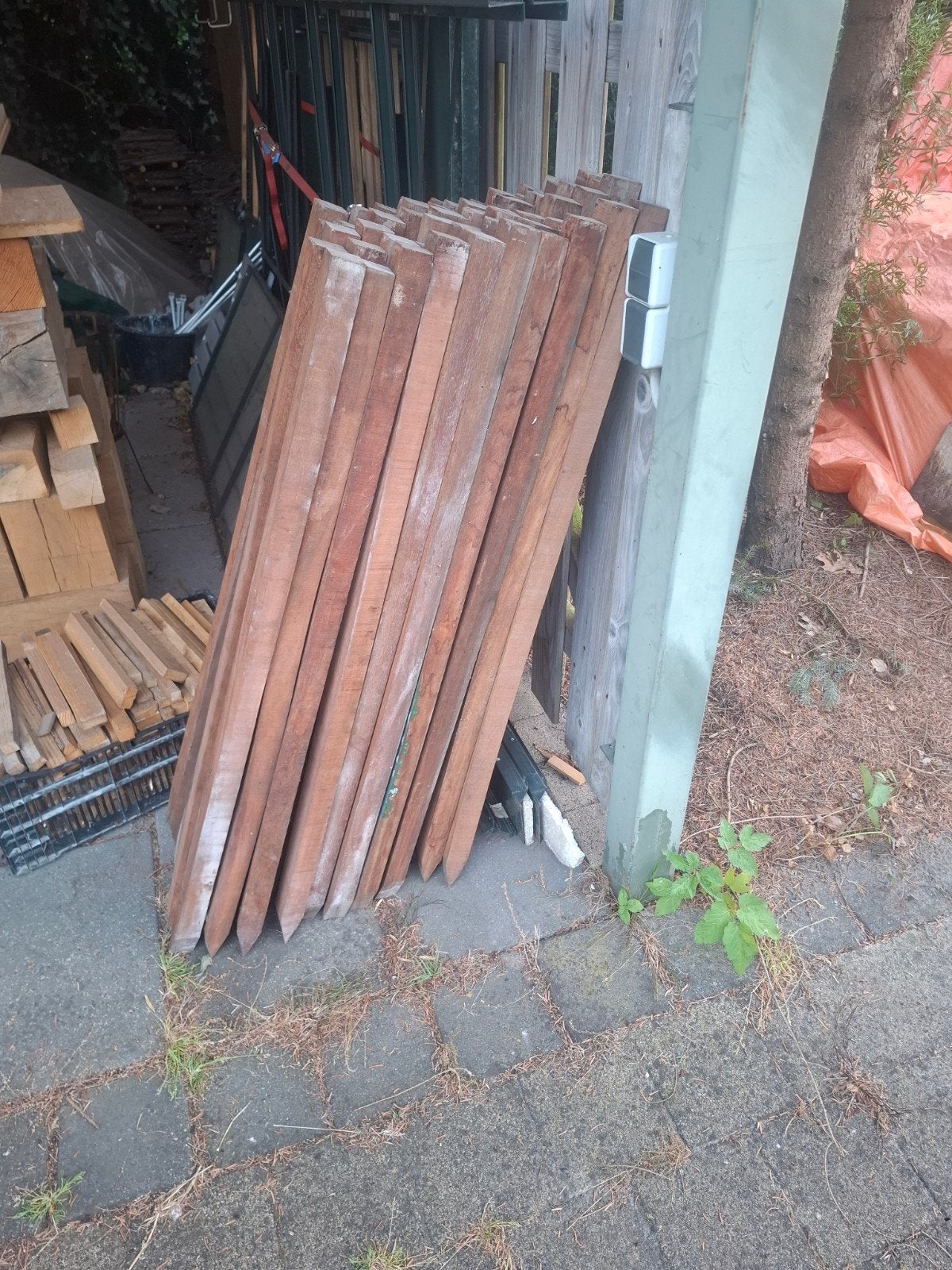 azobe piketten, Ophalen, Nieuw, 250 cm of meer, Palen