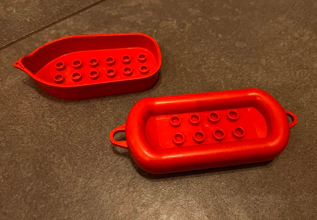 Duplo bootjes - 2 modellen, Ophalen of Verzenden, Zo goed als nieuw