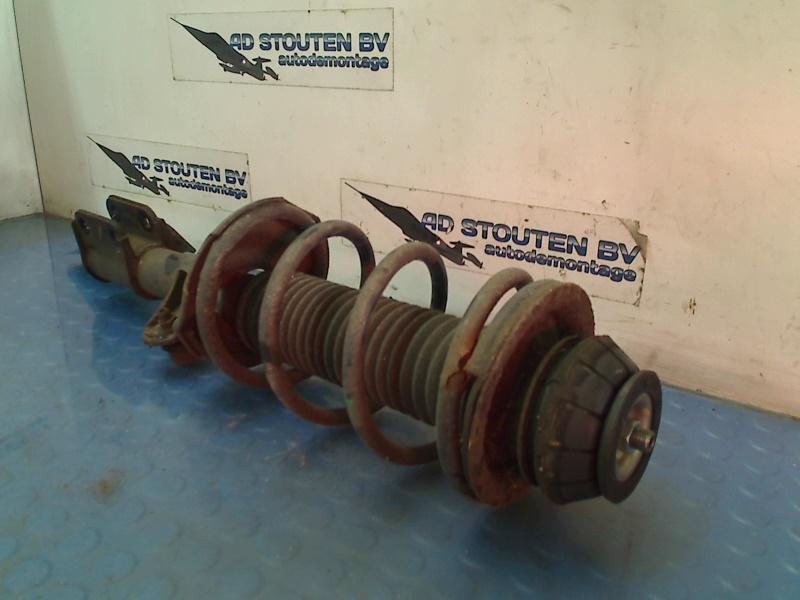 Veerpoot Links Voor Suzuki Alto (2009-01/..), Gebruikt, Suzuki Deutschland GmbH, Kontakt@suzuki.de, Suzuki-Allee 7, Bensheim 64625, , Duitsland