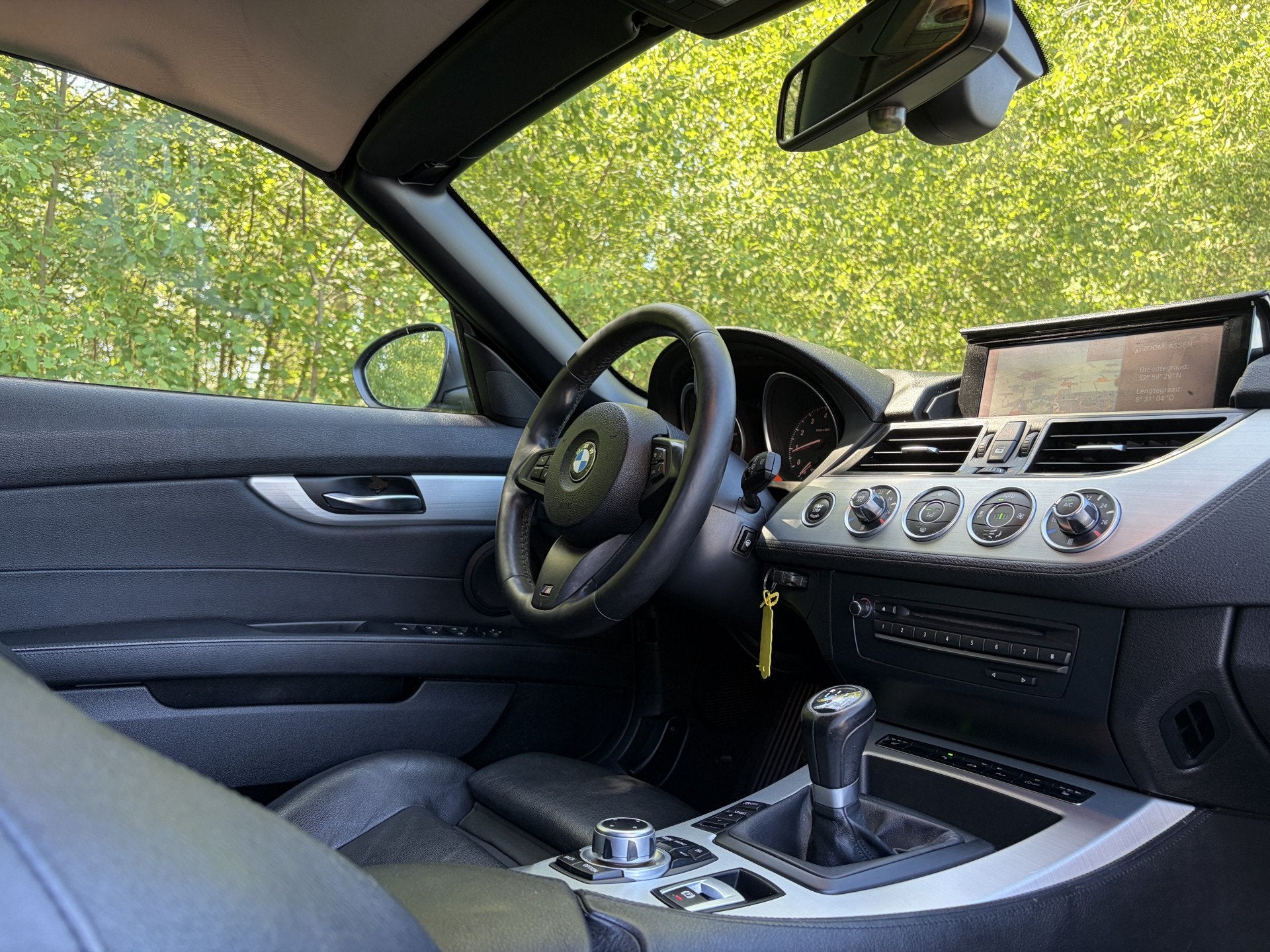 Foto 12 van BMW Z4 Roadster sDrive20i High Executive (bj 2014)