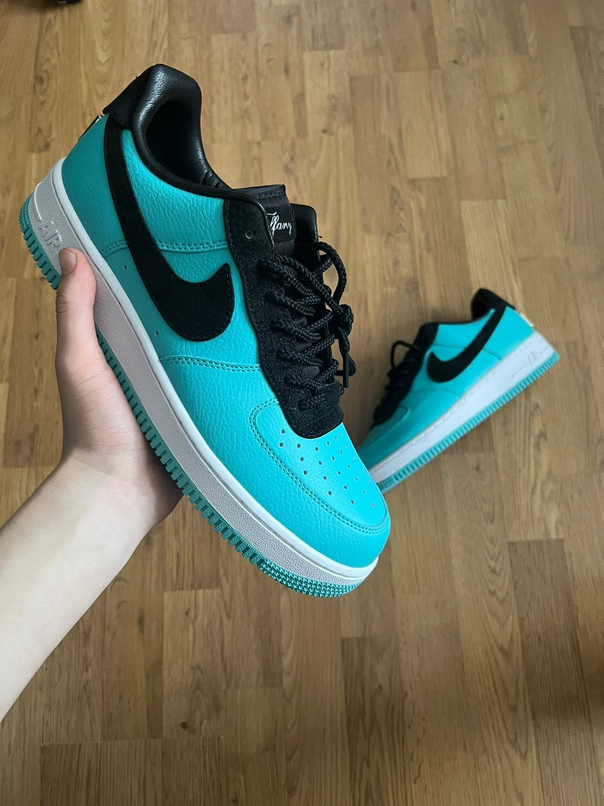 Nike Air Force 1 Low Tiffany & Co sneakers in tiffany color, Kleding | Heren, Ophalen of Verzenden, Zo goed als nieuw