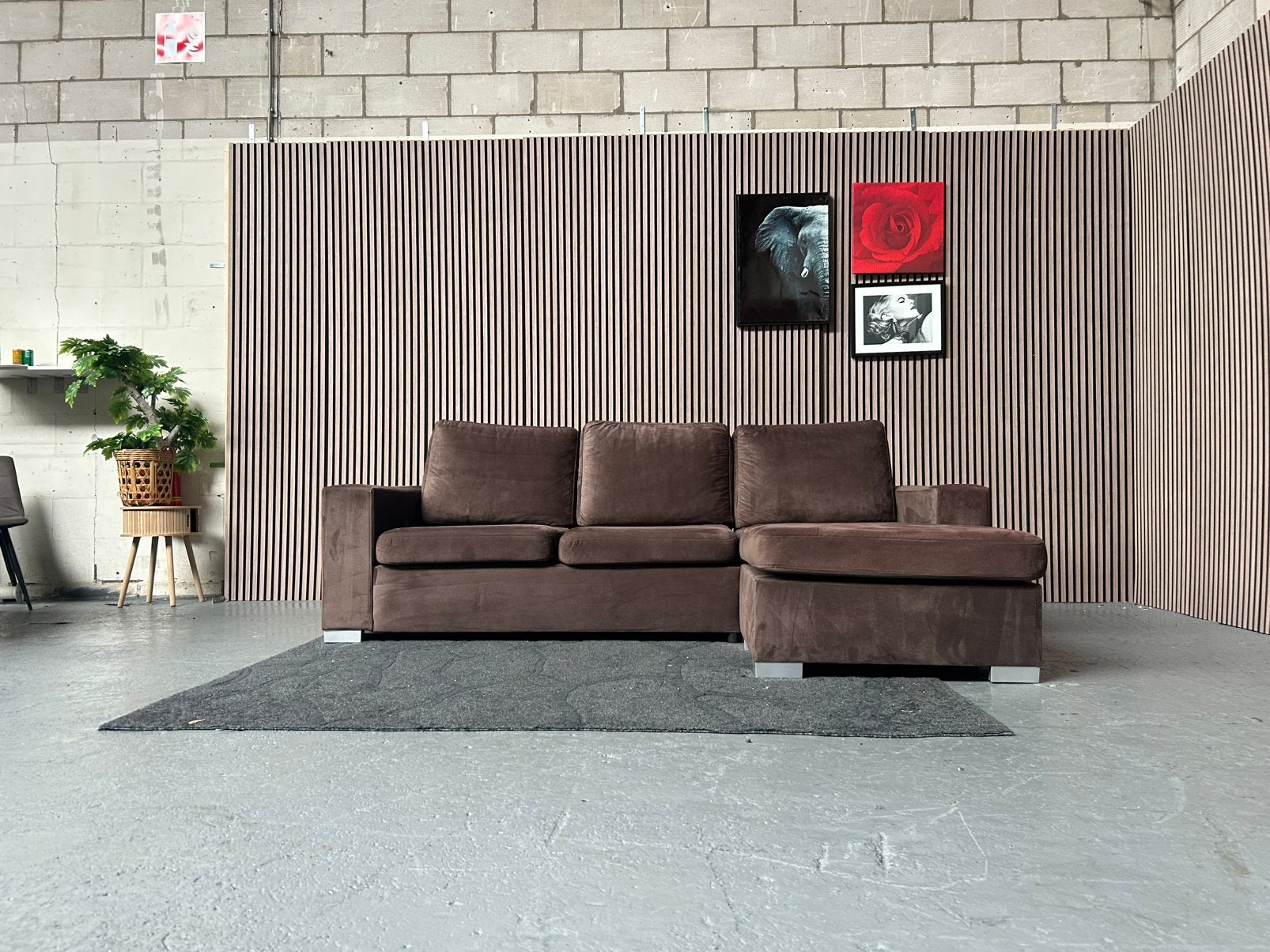 GRATIS LEVERING Velvet Loungebank Bruin  260X165 GEREINIGD, Huis en Inrichting, Banken | Bankstellen, 250 tot 300 cm, Hoekbank