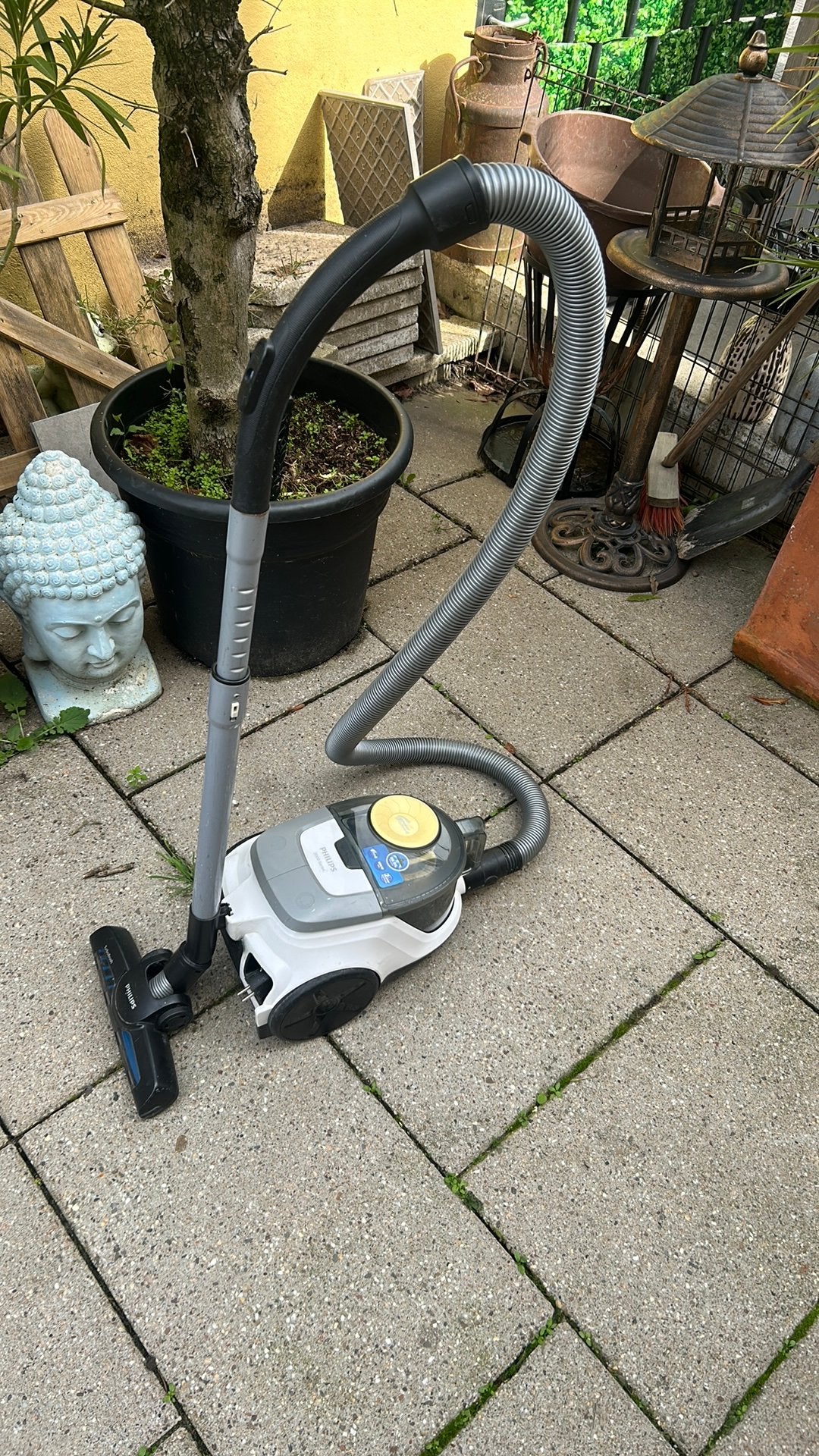 Stofzuiger Philips 2000 series zonder zak zuigt krachtig!, Ophalen of Verzenden, Gebruikt