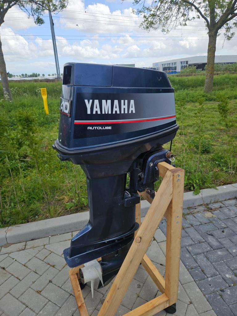 Yamaha 40 pk autolube, Watersport en Boten, Ophalen of Verzenden, Gebruikt, Benzine, 30 pk of meer