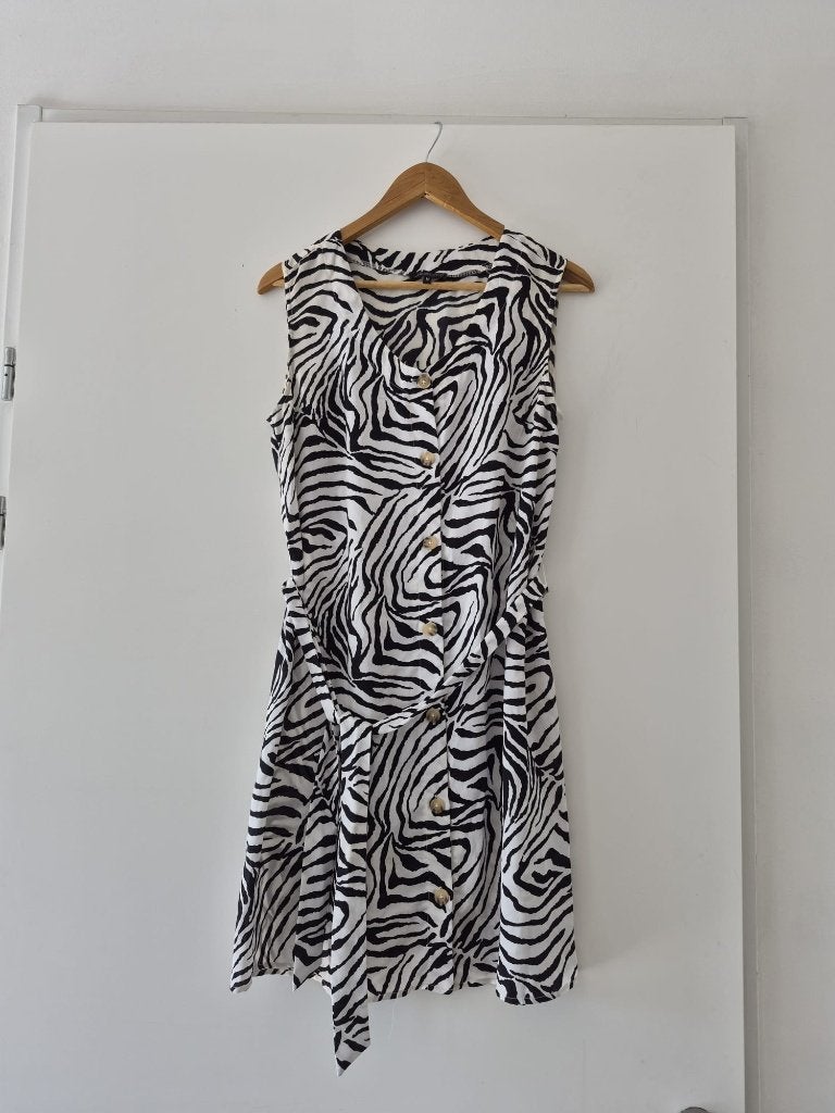 Jurk zomer Jazlyn maat M dames - zwart / wit, Maat 38/40 (M), Jazlyn, Zwart, Ophalen of Verzenden