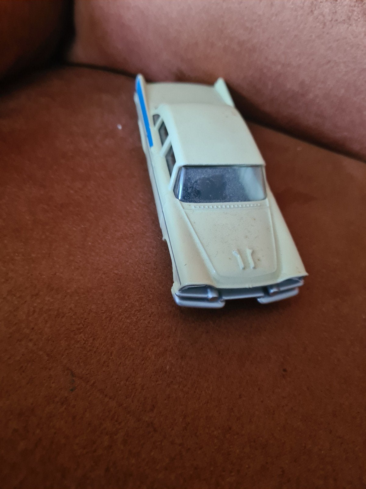 Dinky Toys Dodge Royal Sedan 151 - Vintage Modelauto, Overige merken, Gebruikt, 1:50 of kleiner, Auto