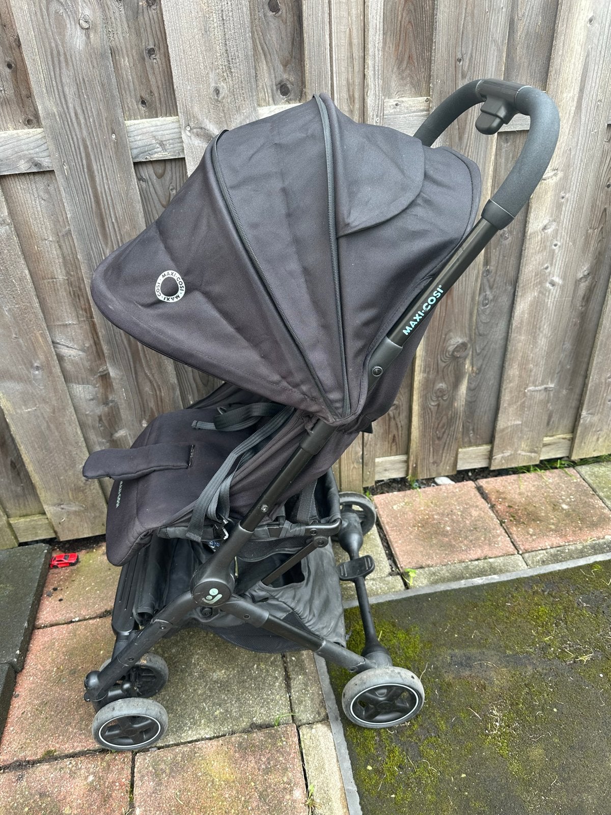 Maxi-Cosi Lara buggy - Compact en lichtgewicht, Ophalen of Verzenden, Gebruikt, Maxi-Cosi, Verstelbare rugleuning